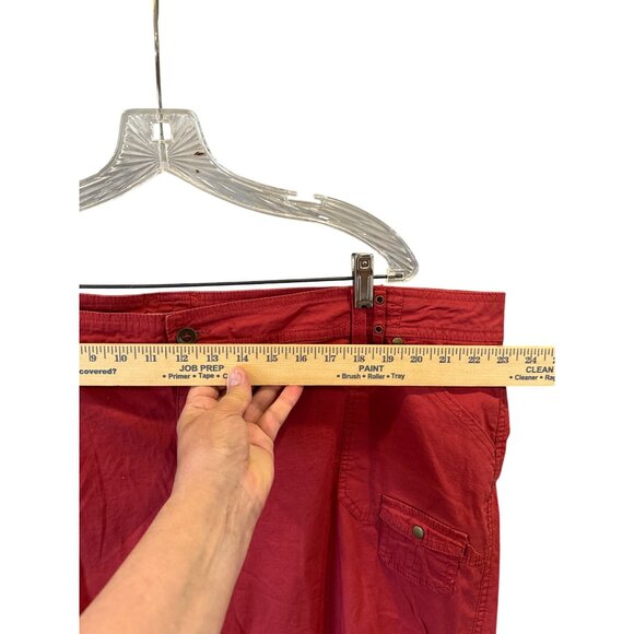 Westport Women's Red Cargo Capri Pants Size 24 Cotton Drawstring Casual Comfort - Picture 6 of 6